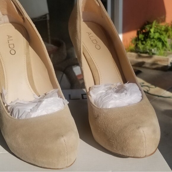 Aldo Craven Tan Heels - Picture 2 of 5